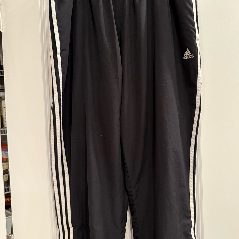Adidas women’s sweatpants
